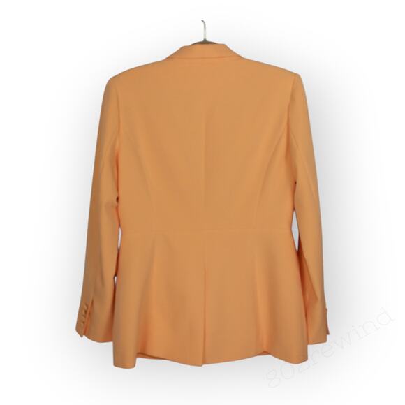 Sz 8 WHBM Fluid PantSuit Blazer + Belted Tapered Ankle Pant RayofLight - Picture 9 of 14